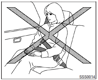 Nissan Micra. Precautions on seat belt usage