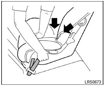 Nissan Micra. Rear-facing – step 3