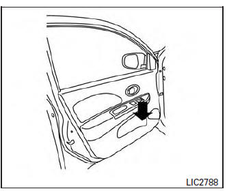 Nissan Micra. Front